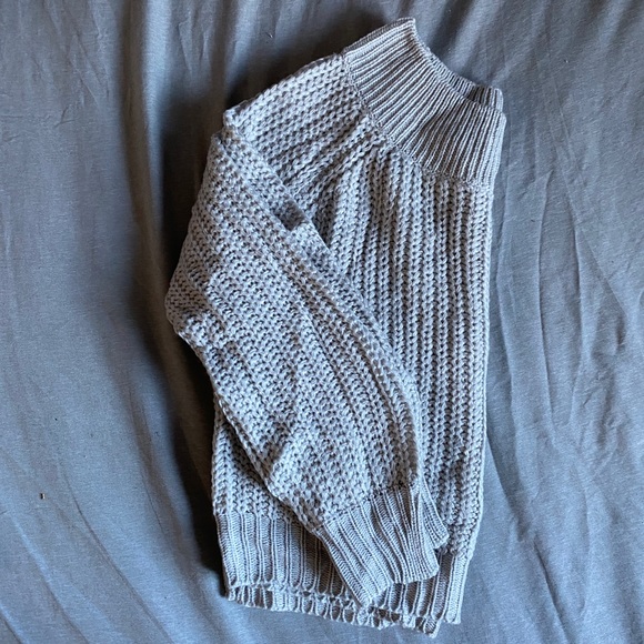 Grey Knitted Sweater - Picture 4 of 4